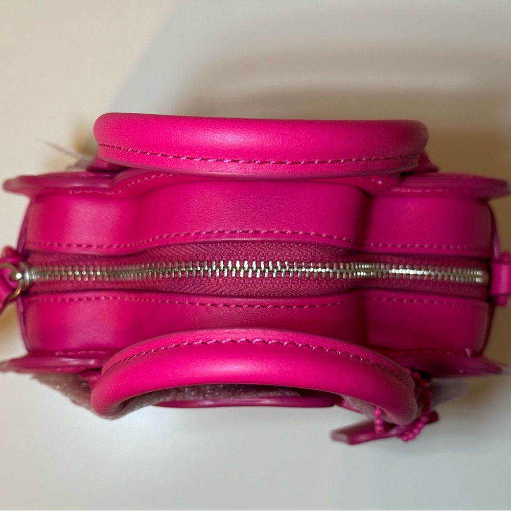 Coach Tea Rose Crossbody in Dragonfruit - Picture 4 of 12